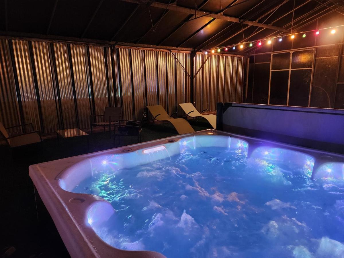 Gite De Charme Proche Loire A Velo Avec Jacuzzi Privatif Savonnieres Экстерьер фото